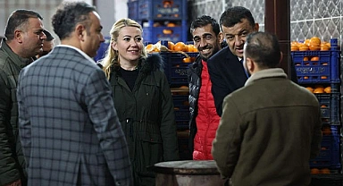 BAŞKAN ŞENİZ DOĞAN'DAN HAL ESNAFINA ZİYARET