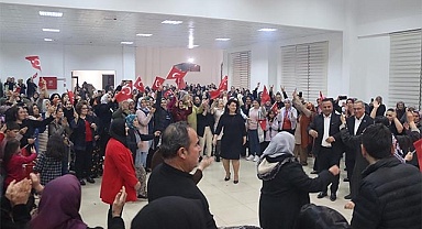 ÇAL’IN KADINLARI DOYASIYA EĞLENDİ