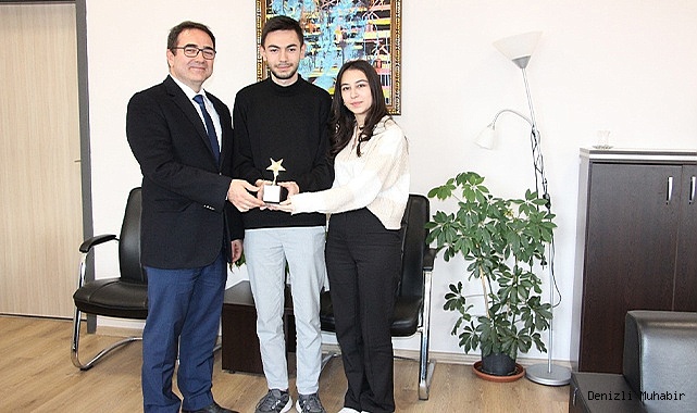 PAÜ Öğrencileri Gençler Arası Bilgi Yarışmasında Bölge İkincisi Oldu