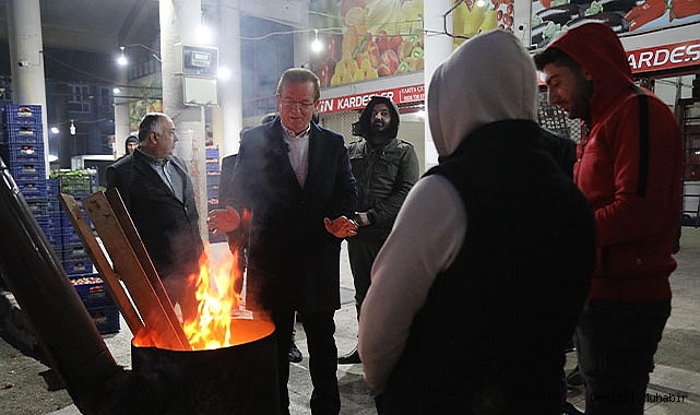 PEKDEMİR VE EKİBİNDEN HAL ESNAFINA ŞAFAK VAKTİ SÜRPRİZİ