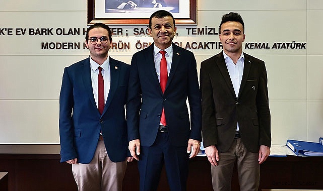 Başkan Çavuşoğlu, Denizli’nin en genç meclis üyelerini ağırladı