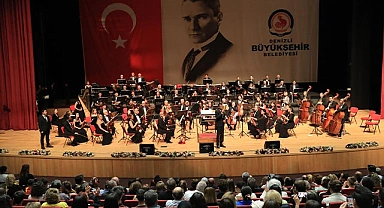 CSO Denizlililer için sahne aldı