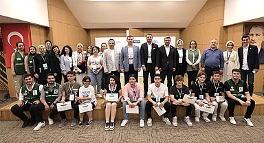 YEŞİLAY LİSELER ARASI MÜNAZARA TURNUVASI EGE BÖLGE ŞAMPİYONASI DENİZLİ’DE YAPILDI