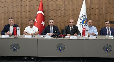 KASAPOĞLU: “DOĞRU BİLGİNİN VE DOĞRU HABERİN KAYNAĞI BASIN"