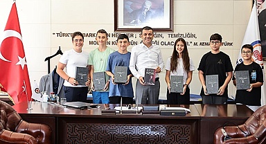 Büyükşehir’den LGS ve YKS’de dereceye giren öğrencilere ödül
