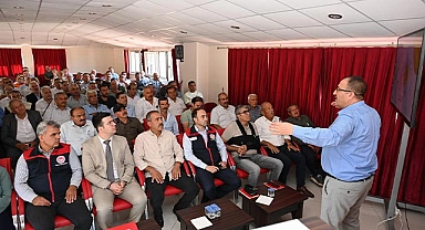 İl Tarım Müdürü ÇINAR, Yeni Destekleme Modelini Tavas’ta anlattı.