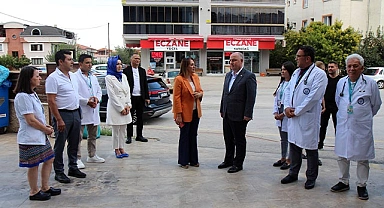 Sağlık çalışanları ziyaret edilerek halk haftası kutlandı