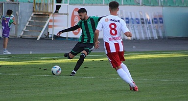 Denizlispor kendi sahasında hezimete uğradı