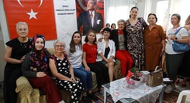 Onkoloji Gönüllüleri’nden pembe kurdeleli açılış