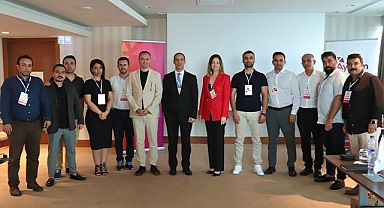 Aydem Perakende ve Gediz Perakende, İş Ortaklarıyla İzmir’de Bir Araya Geldi