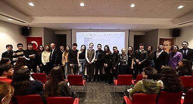 Lise Gençlik Meclisi’nde seçim heyecanı