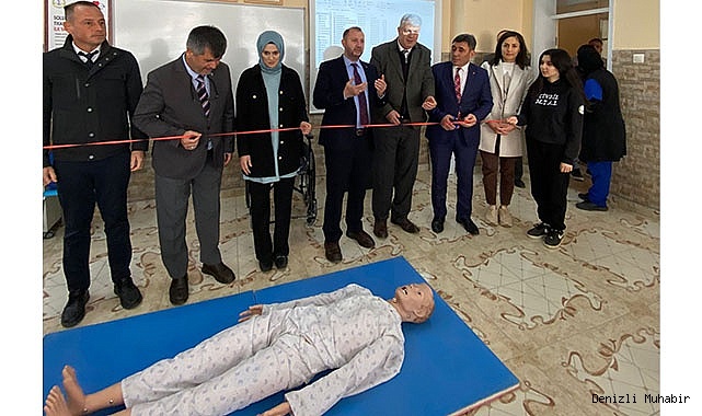Çivril'de, öğretmen ilkyardım eğitimi merkezi açıldı