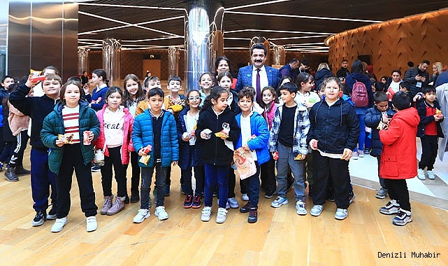 PAMUKKALE BELEDİYESİ ÇOCUK HAKLARI GÜNÜ’NDE ÇOCUKLARI UNUTMADI
