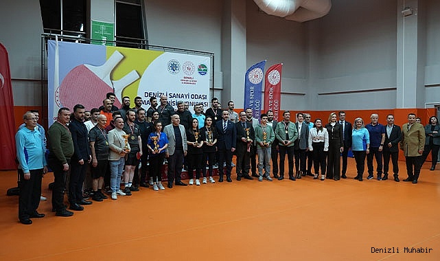DSO 2024 YILI MASA TENİSİ TURNUVASI KUPA TÖRENİYLE SONA ERDİ