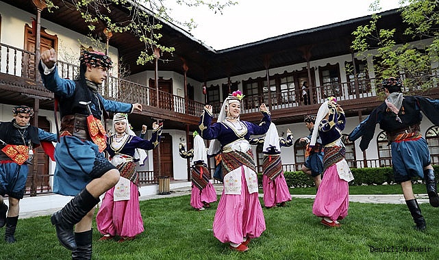 HALK OYUNLARI KURSLARINA BAŞVURULAR BAŞLADI