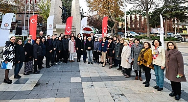 Kadınlar Atatürk’ün huzurunda…