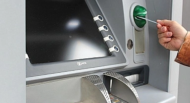 ATM'den para çekmek isteyenler eli boş dönüyor