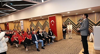 Denizli Büyükşehir’den sporda performans ve motivasyon eğitimi