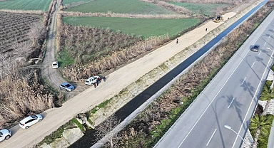 PAMUKKALE BELEDİYESİ’NDEN 3 MAHALLEYE ARAZİ YOLU DESTEĞİ