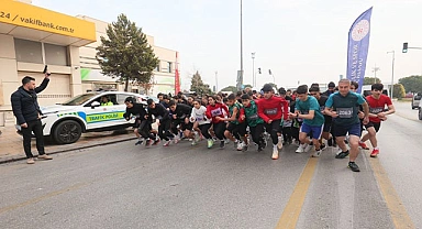 ATATÜRK YOL KOŞUSU YAPILDI