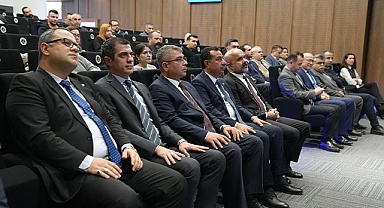 SANAYİ İŞ BİRLİKLERİ DAİRE BAŞKANI YENİ YERLİ MALI TEBLİĞİ’NİN DETAYLARINI DENİZLİ’DE ANLATTI