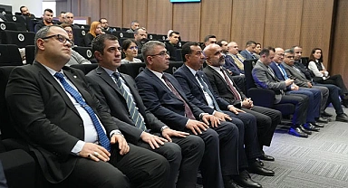 SANAYİ İŞ BİRLİKLERİ DAİRE BAŞKANI YENİ YERLİ MALI TEBLİĞİ’NİN DETAYLARINI DENİZLİ’DE ANLATTI