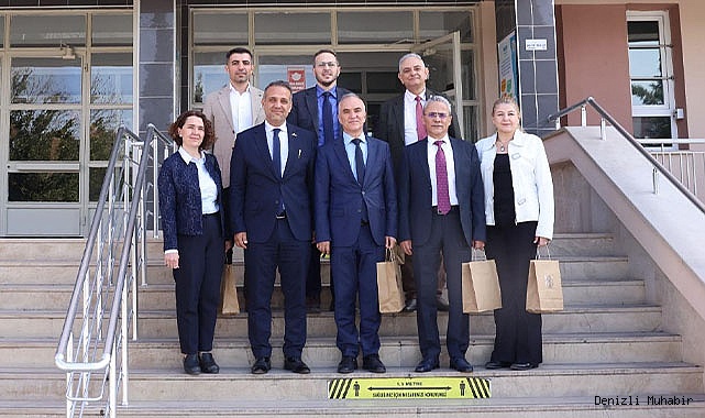 PAÜ’lü Akademisyenler PAÜ’yü Anlattı  