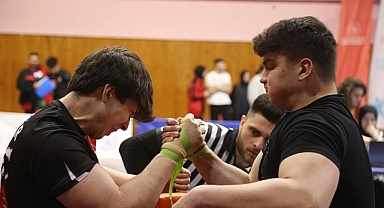 BİLEK GÜREŞİ HEYECANI DENİZLİ'DE YAŞANACAK