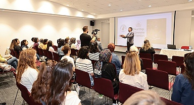 Denizli Büyükşehir eğitim yolculuğuna ışık tutuyor