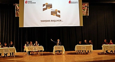 DENİZLİ’DE OKULLAR ARASI VERGİ BİLİNCİNİ GELİŞTİRMEK AMACIYLA BİLGİ YARIŞMASI DÜZENLENDİ