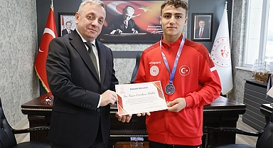 DÜNYA İKİNCİSİ GÜREŞÇİDEN YENİ HEDEFLER