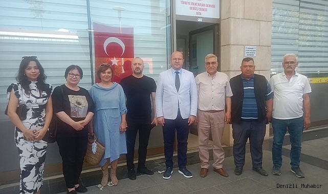 İyi Parti'den, Muhtarlar derneğine ziyaret