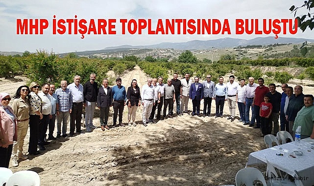 MHP İSTİŞARE TOPLANTISINA KATILIM YOĞUN OLDU