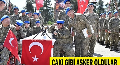 Özel gereksinimli gençler, bir günlük temsili askerlik yaptı.