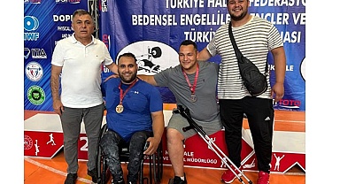 PAMUKKALE'NİN GURURU HALTERCİLER TÜRKİYE ŞAMPİYONASI'NDA ZİRVEYE ÇIKTI