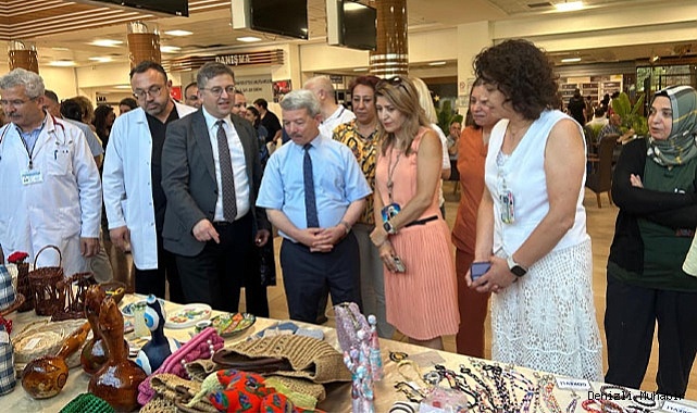 PAÜ Hastaneleri “Sanat Engel Tanımaz” Sergisi Açıldı