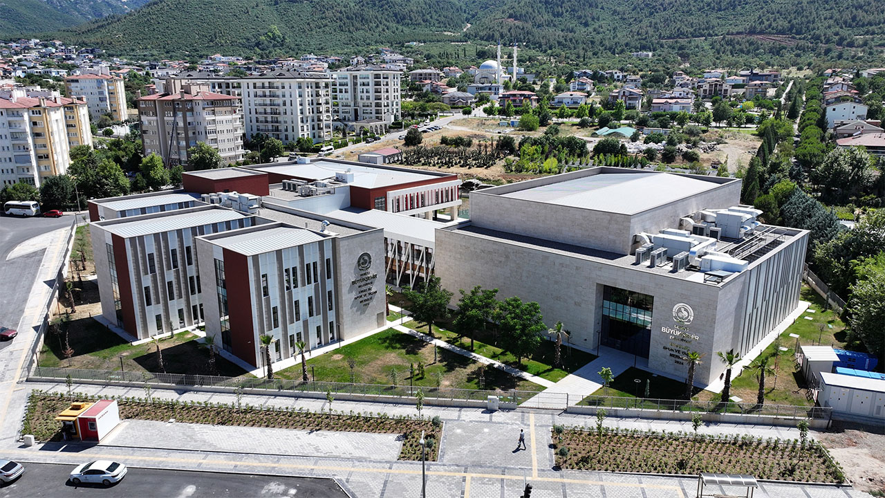 Büyükşehir Engelsiz Spor ve Yaşam Merkezi hizmete açıldı