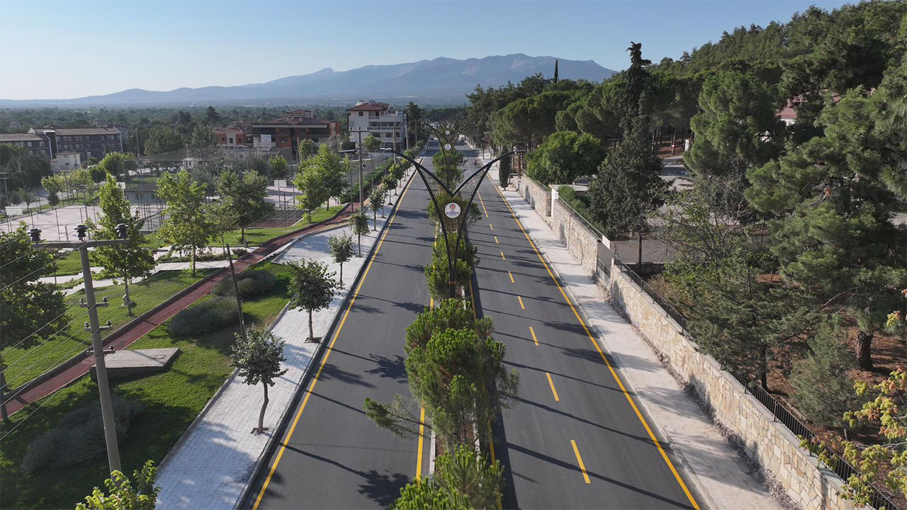 Tavas Bağlar Yolu modern yüzüne kavuştu