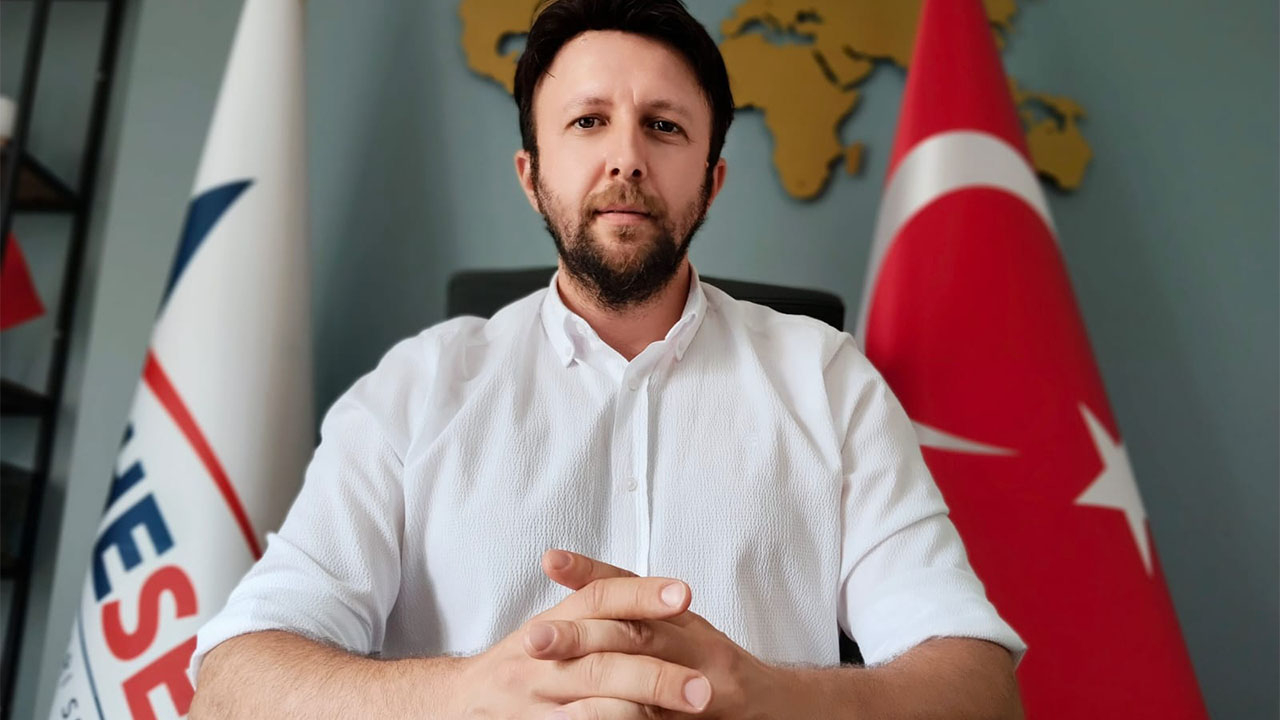 AHESEN: “TOPLU SÖZLEŞME MASASI HÜKÜMSÜZDÜR!”