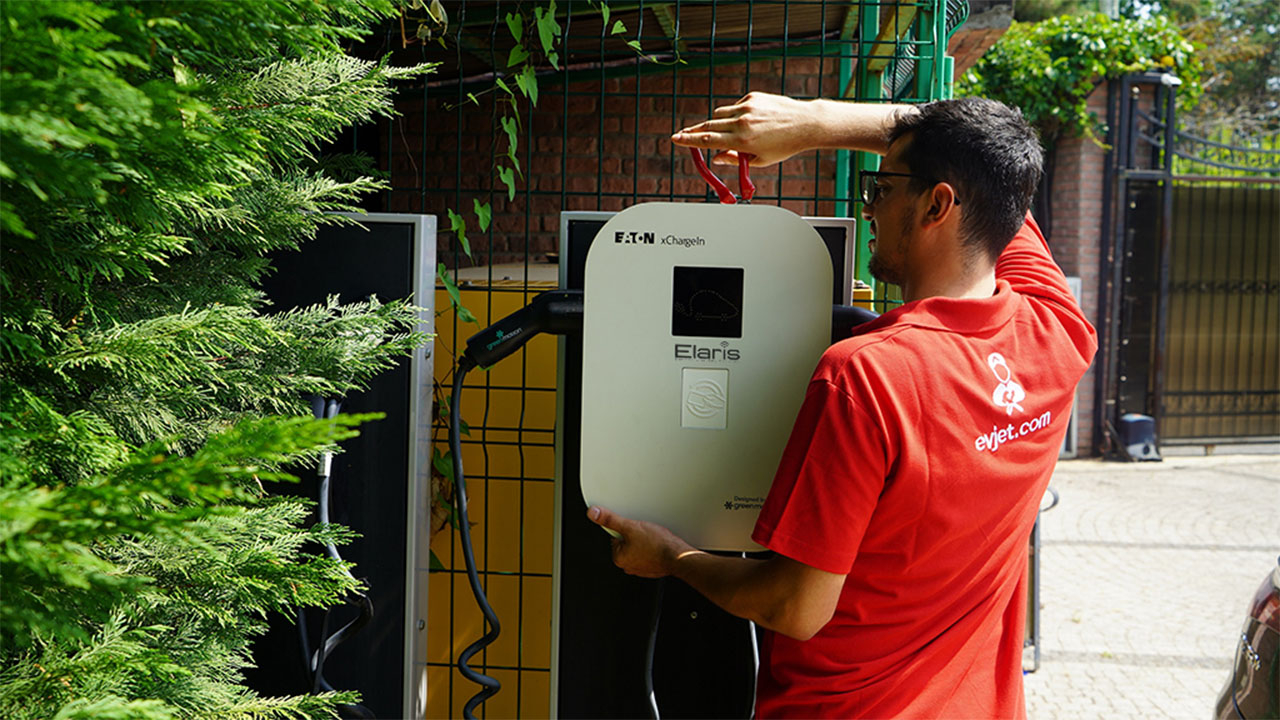 Hatalı Kurulan Elektrikli Araç Şarj İstasyonları Tehdit Ediyor