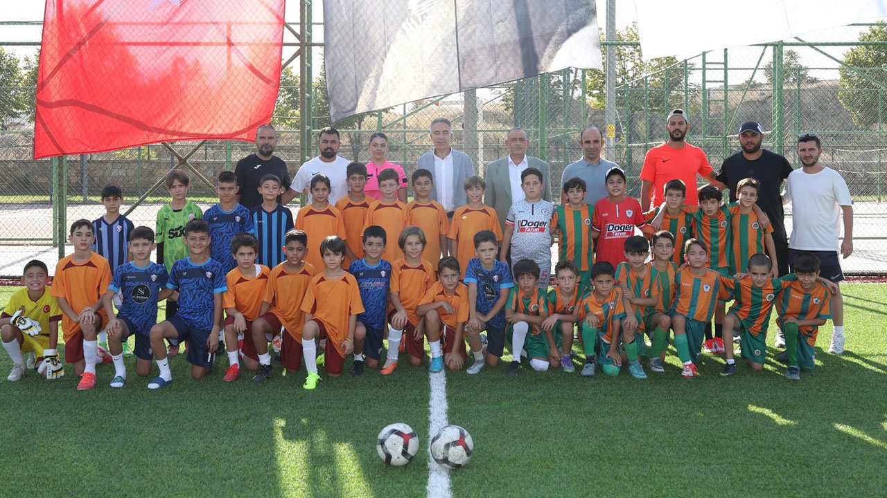 ZAFER KUPASI FUTBOL TURNUVASI BAŞLADI