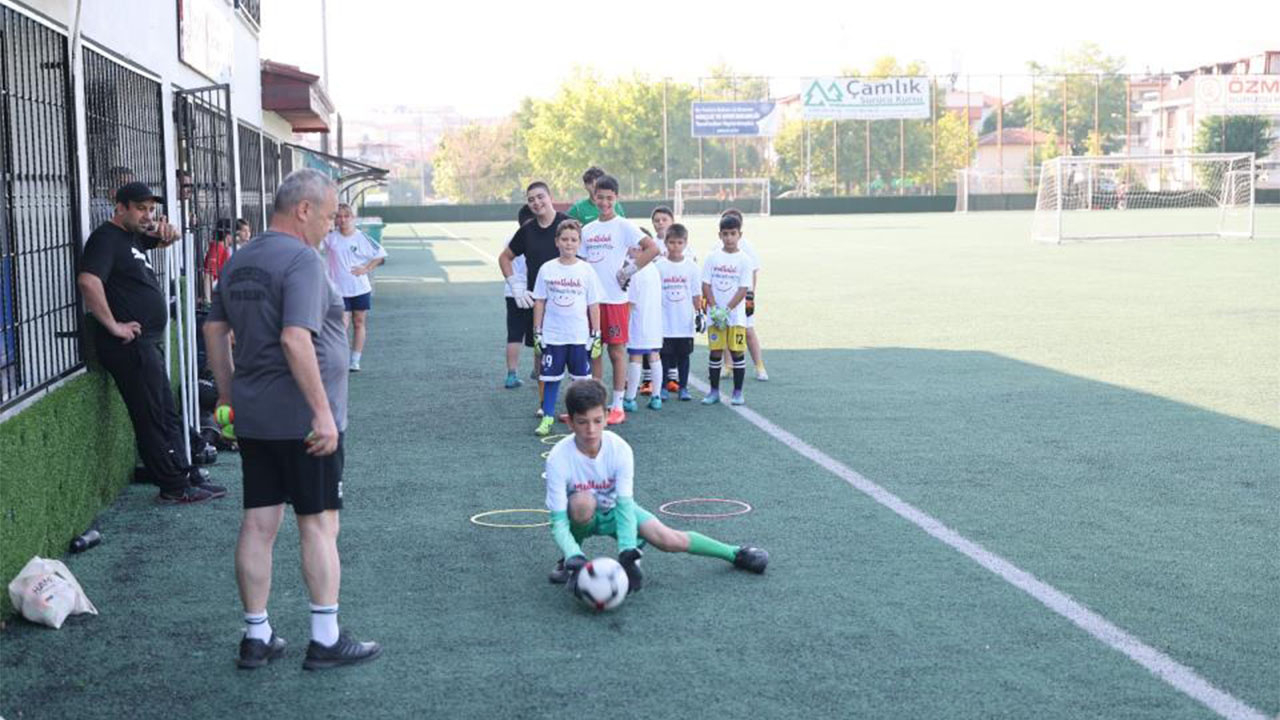KIŞ SPOR OKULLARINDA KALECİ EĞİTİMLERİ BAŞLIYOR
