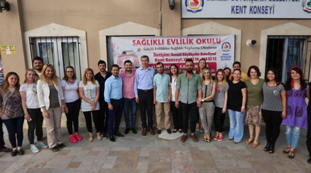 28’inci dönem mezunlarını verdi
