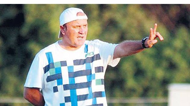 3 KİŞİ OYNADI 9 KİŞİ YATTI