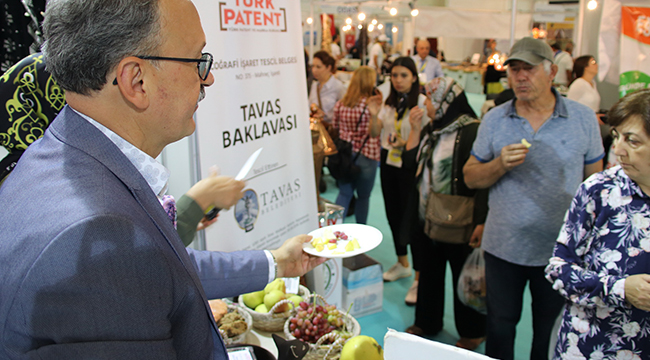 TAVAS BAKLAVASINA HAYRAN KALDILAR