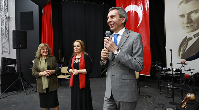 KADIN MECLİSİ’NDEN “KAHRAMANLIK TÜRKÜLERİ”