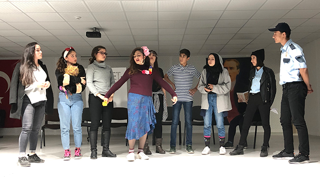 HAYATINI EĞİTİME ADAMIŞ ÖĞRETMENLER UNUTULMADI