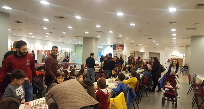 SATRANÇTA KÜÇÜK HAMLELER