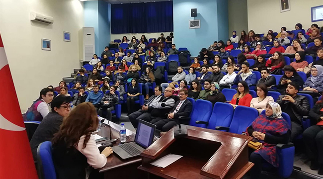 PAÜ'DE TÜRK KÜLTÜRÜNDE "KADIN"IN YERİ TARTIŞILDI
