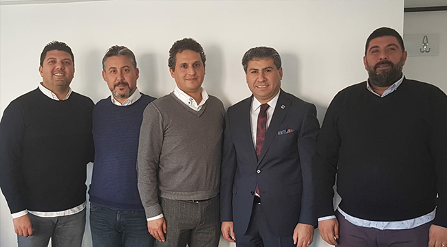 YENİ REKLAM PANOLARI TAKILMAYA BAŞLANDI